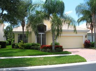 1762 Marsh Run, Naples, FL 34109