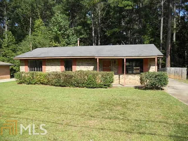 2384 Rodgers Dr SE — Photo 1