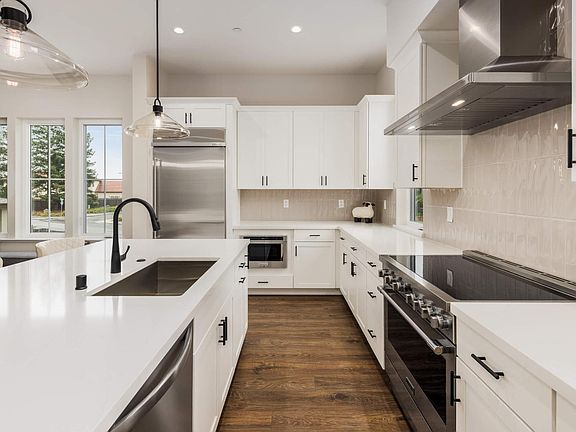 4th image of 3680 Fir Ridge Drive