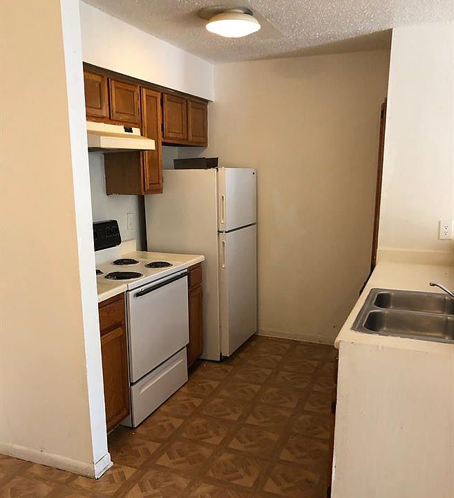 1st image of 10001 Westpark Dr APT 78
