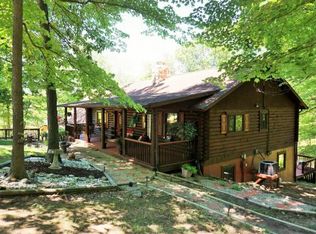 998 Geneva Ct, Lawrenceburg, IN 47025