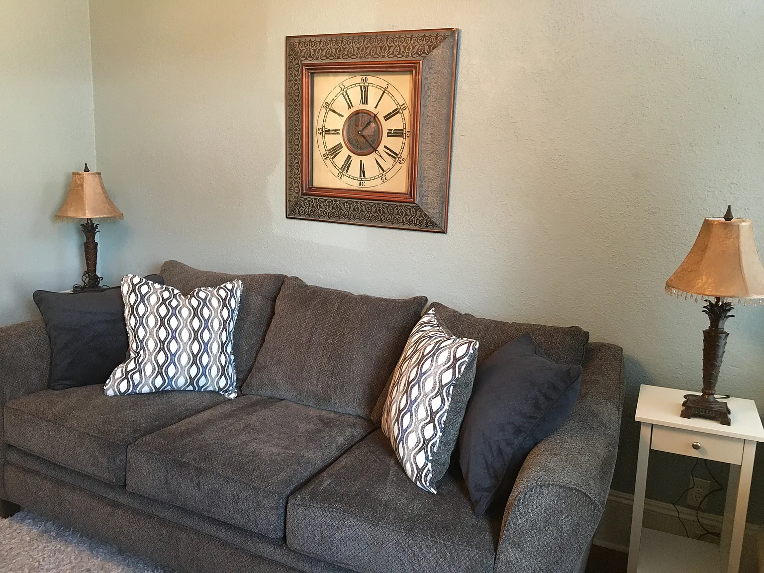 2 bed, 825 sqft, $995 — Photo 3