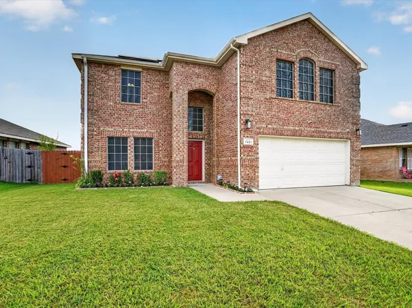 7401 Fossil Creek Dr, Arlington, TX 76002