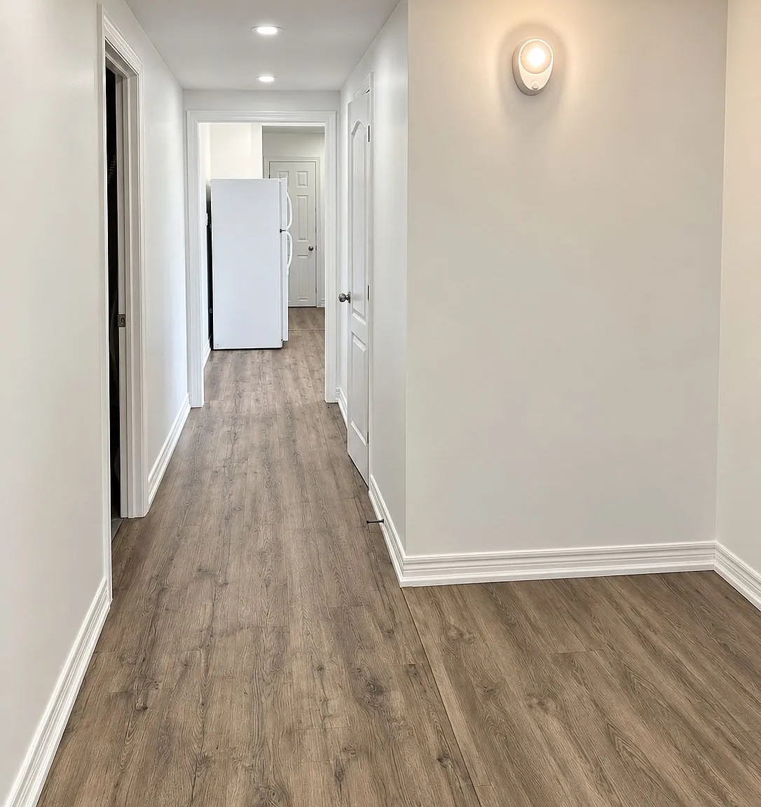 3 bed, $1,800 — Photo 2