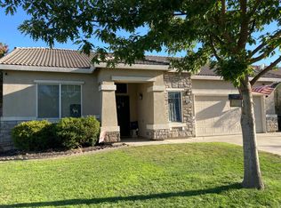 358 Jasmine Ln, Livingston, CA