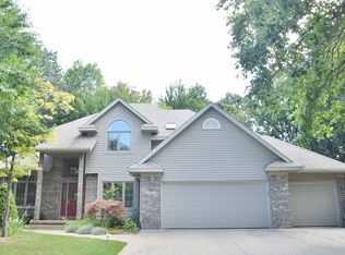 6026 Londonberrie Ct, Midland, MI