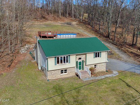 2nd image of 807 Lewis Rd