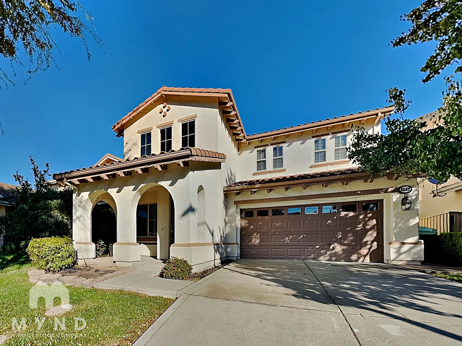 4 bed, 3.0 bath, 2800 sqft, $3,479 — Photo 1