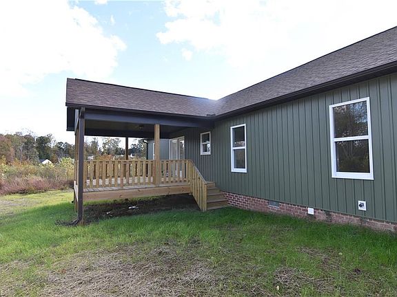 2nd image of 109 Fletchers Farm Dr