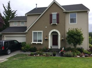 36311 SE Isley St, Snoqualmie, WA 98065