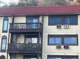 (Undisclosed Address), White Plains, NY 10603