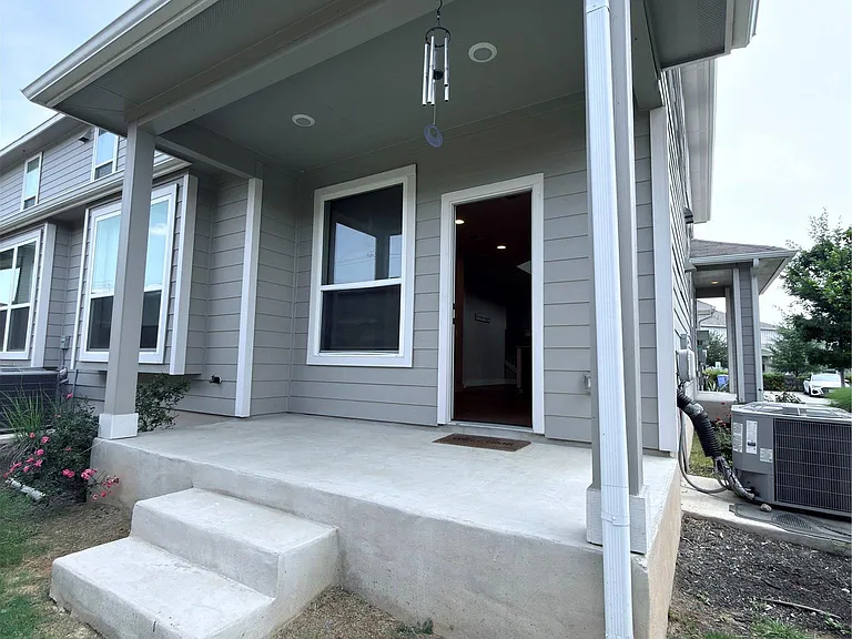 11216 Gadsen Ln — Photo 35