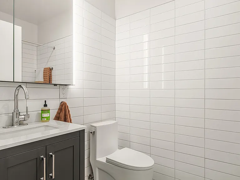 114 Edgecombe Ave #4S — Photo 10
