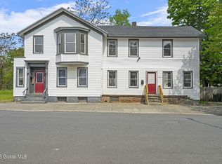 281/283 Remsen St, Cohoes, NY 12047