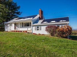 4 Crystal Springs Rd, Hardyston, NJ 07419