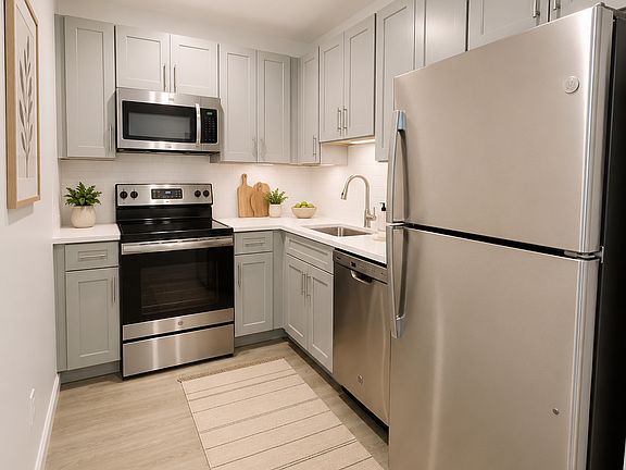 2nd image of 36 Atlantic St #503