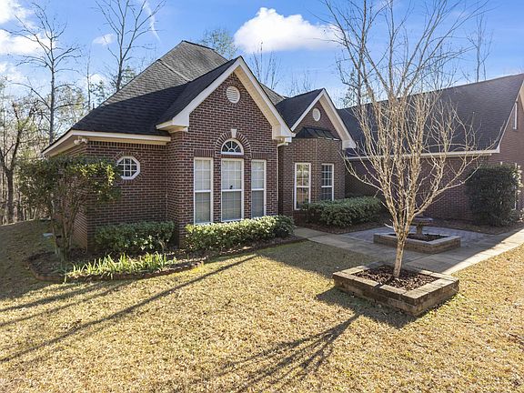 Image 2: Front of home