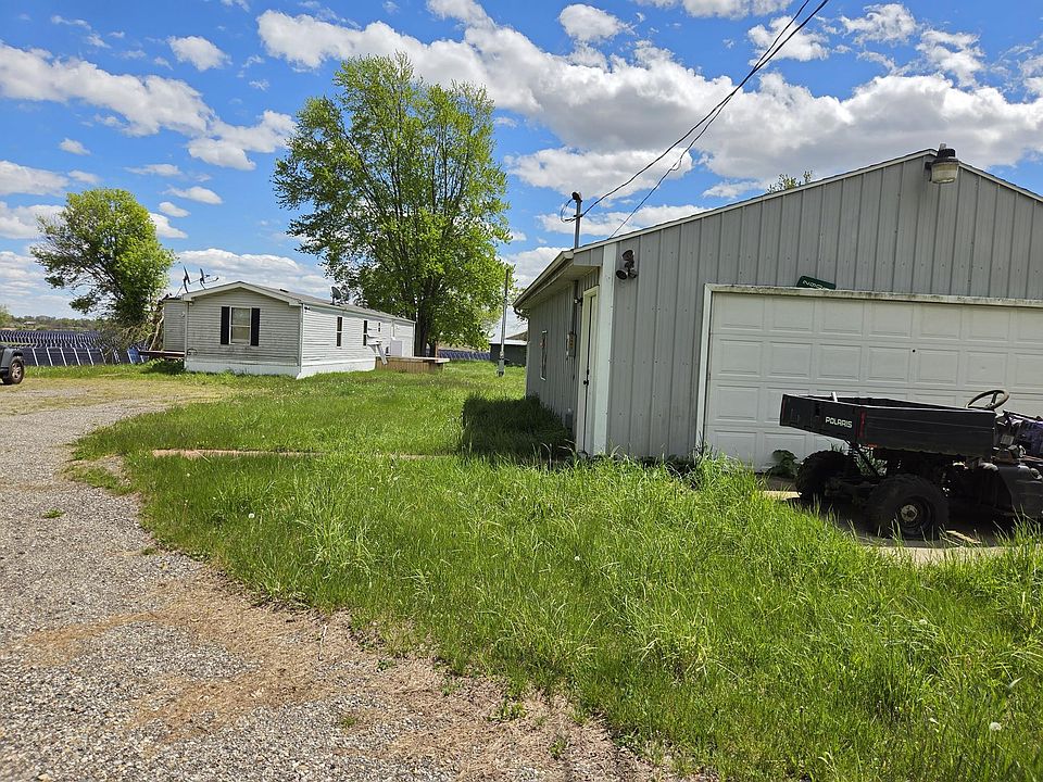 1st image of 2901 Callahan Rd