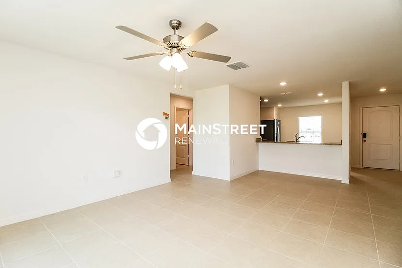 12012 Pale Grass Way — Photo 4