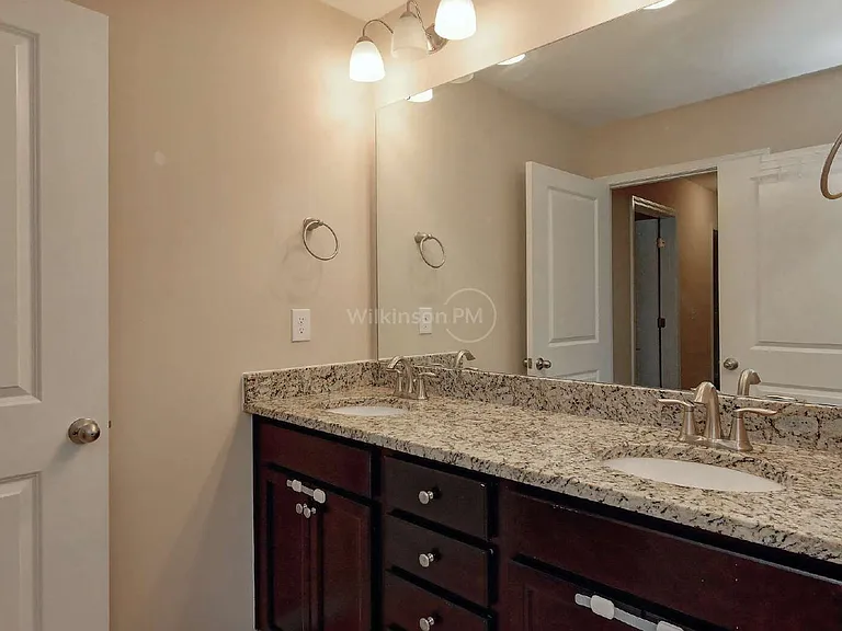 1465 Bramblewood Dr — Photo 17