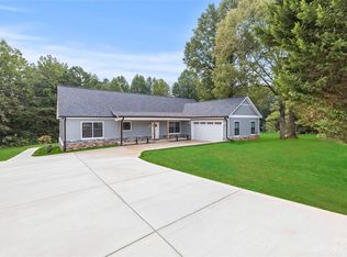 891 S Ingleside Farm Rd, Iron Station, NC 28080