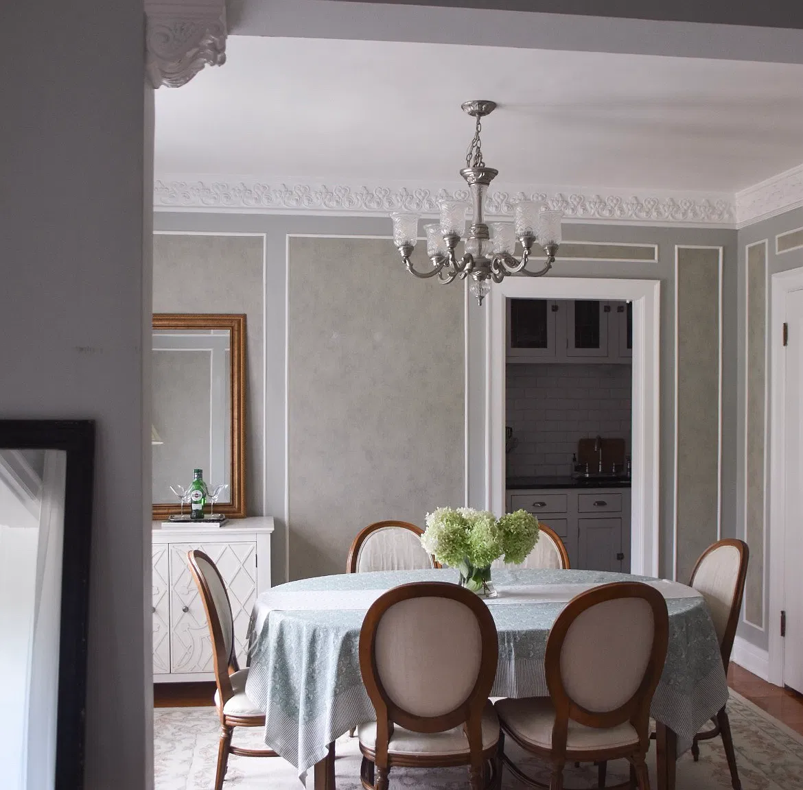 1 bed, 820 sqft, $1,950 — Photo 2