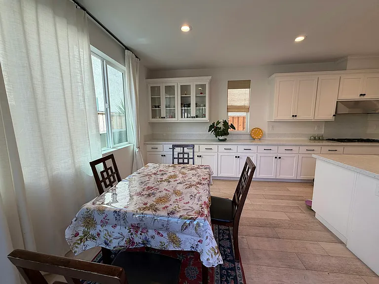 5889 Abbott St — Photo 10