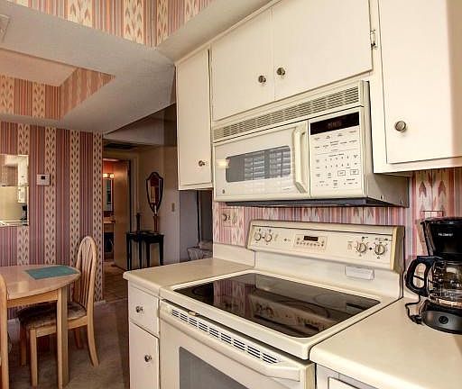 5th image of 4554 E Paradise Village Pkwy N Unit 250