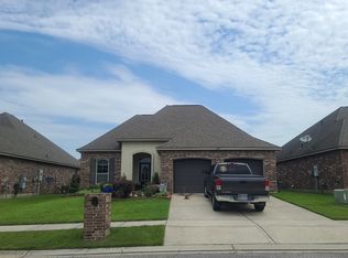 207 Morning Cypress Dr, Broussard, LA 70518