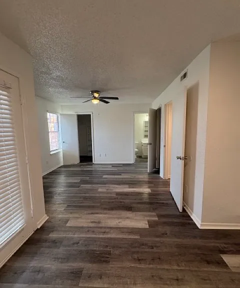 Master bedroom sitting area