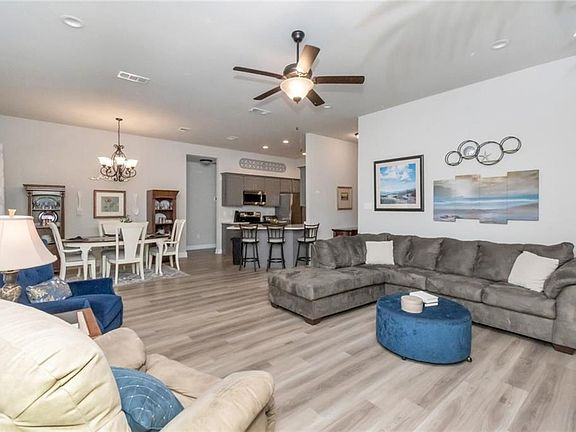 3rd image of 21114 Chardonnay Dr