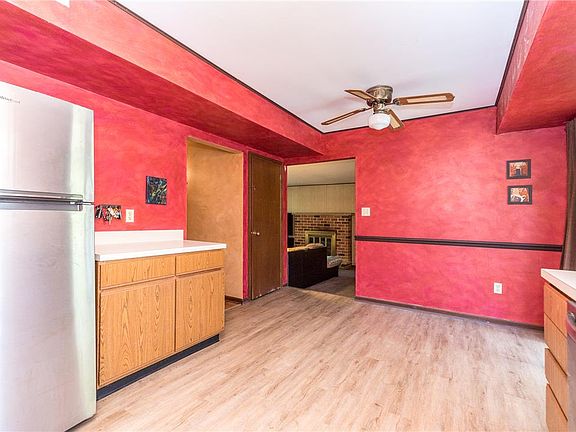 5th image of 101 Chestnut Dr