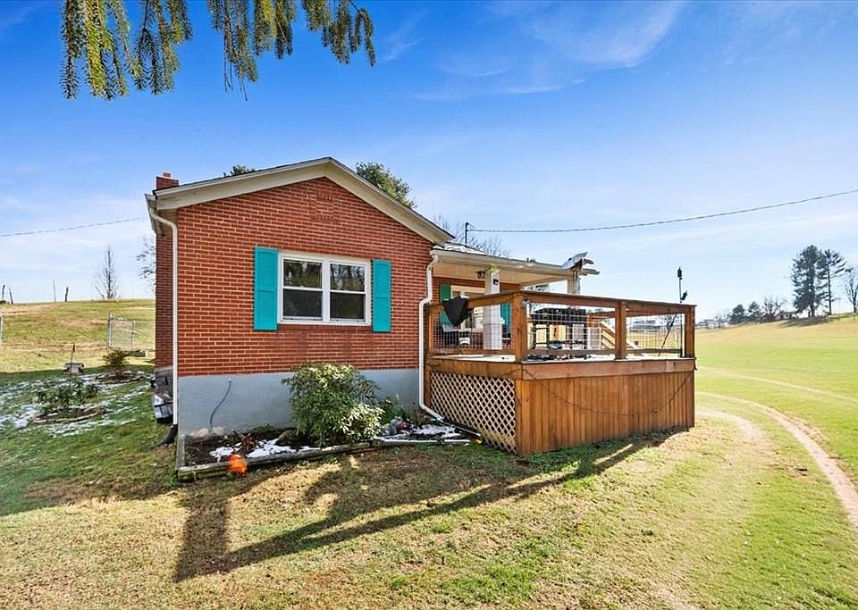 1st image of 304 S Greever St