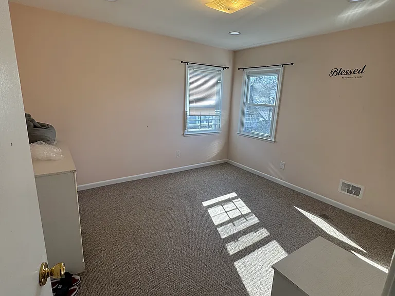 36 Lexington Ave #2 — Photo 7