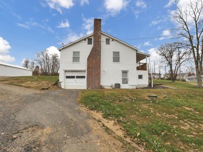 3585 East Pike, Zanesville, OH, 43701
