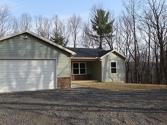 2nd image of 746 Hilltop Rd