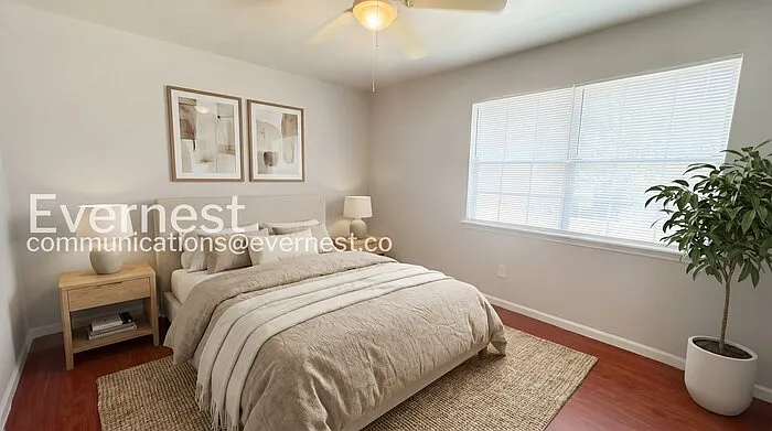 1100 Cotton Ave SW #B — Photo 8
