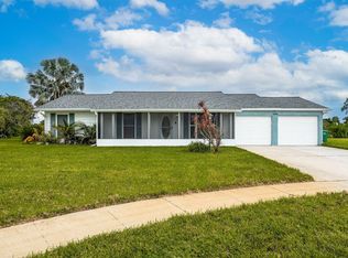 2198 Hutt Ct, Pt Charlotte, FL 33952