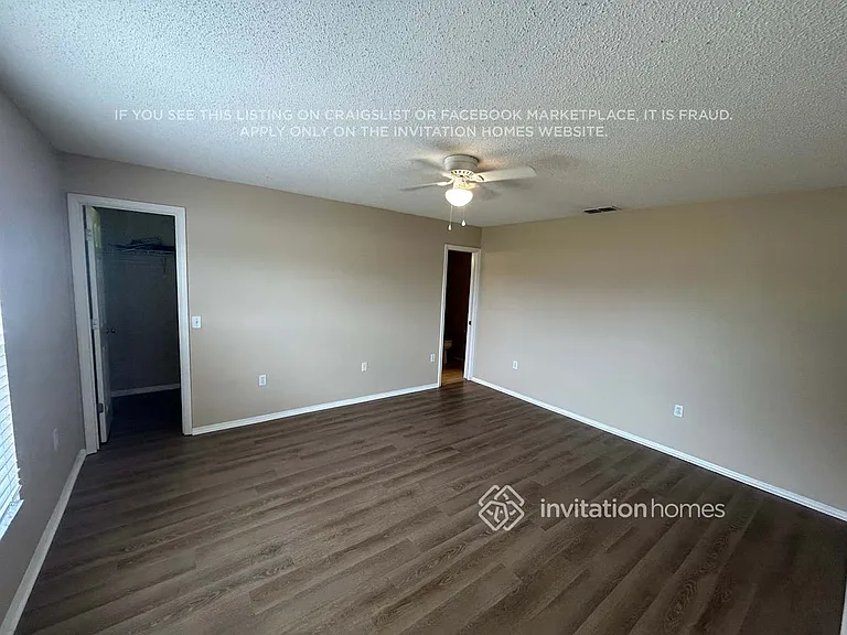 5261 English Dr — Photo 8