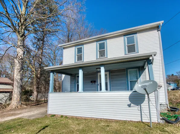321 Huron St, Niles, MI 49120