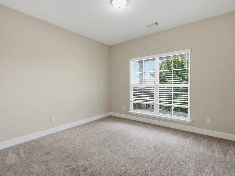 1313 Duns Ln — Photo 25