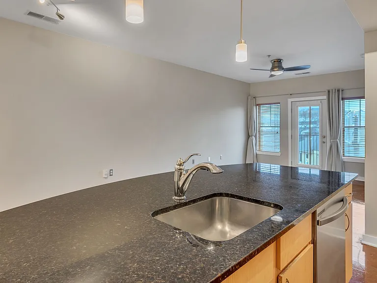 1803 Broadway #430 — Photo 12