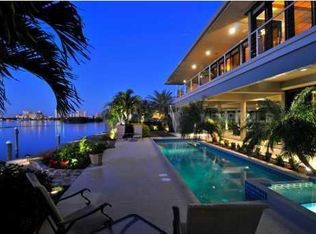 1368 Harbor Dr, Sarasota, FL 34239