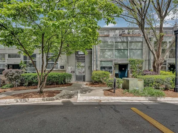 400 Village Pkwy NE APT 202, Atlanta, GA 30306