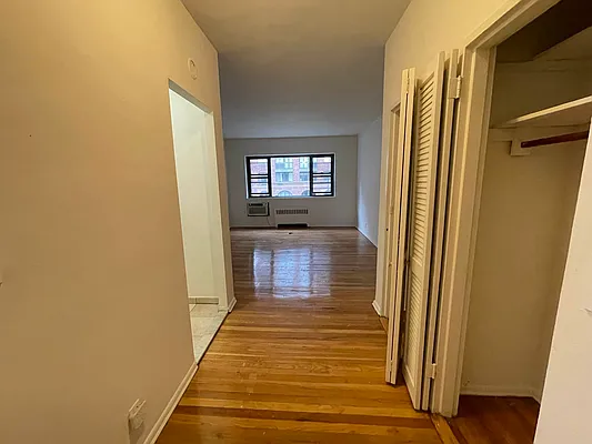 Rented by Best Apartments North Inc | media 7