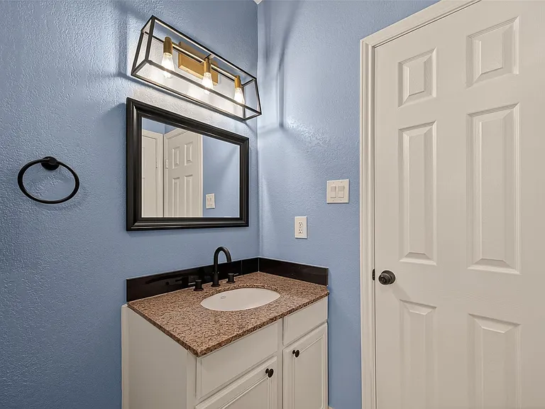 2120 Fulton St — Photo 31