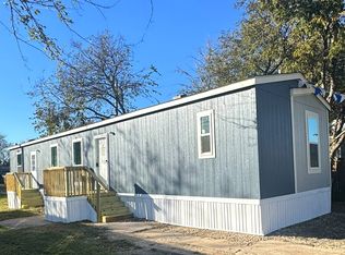 1901 Cedar St, Red Oak, TX 75154