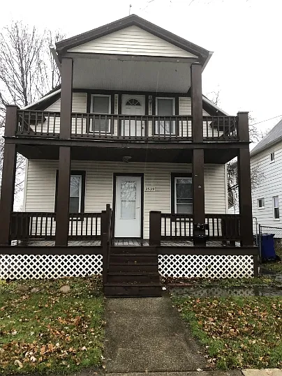 3539 W 50th St photo 1