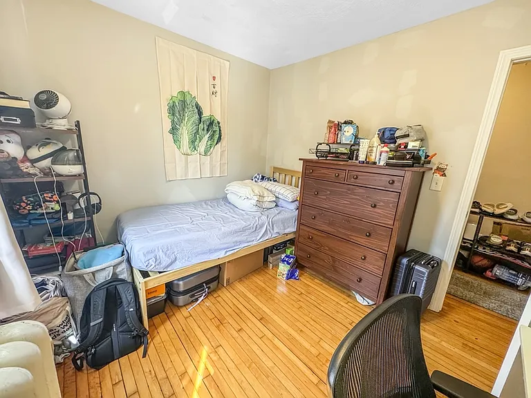 107 Columbia St #2 — Photo 10