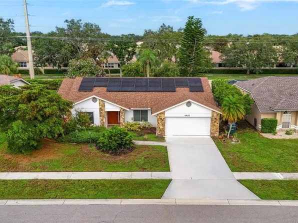 4407 Diamond Cir N, Sarasota, FL 34233